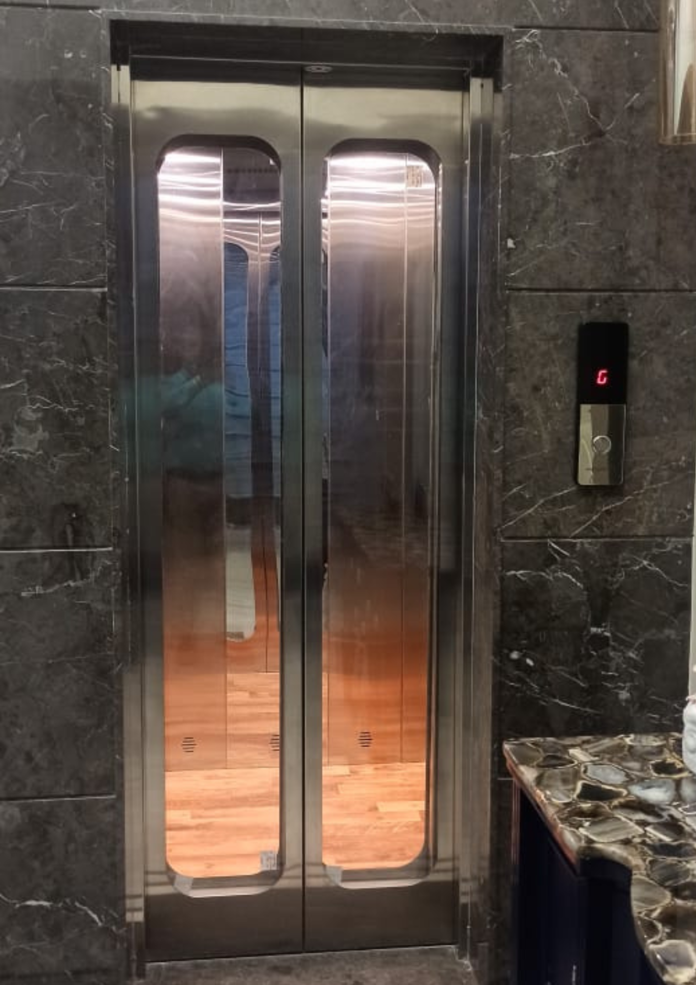 hind elevator co (1)